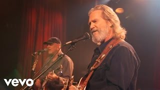 Watch Jeff Bridges Everything But Love video