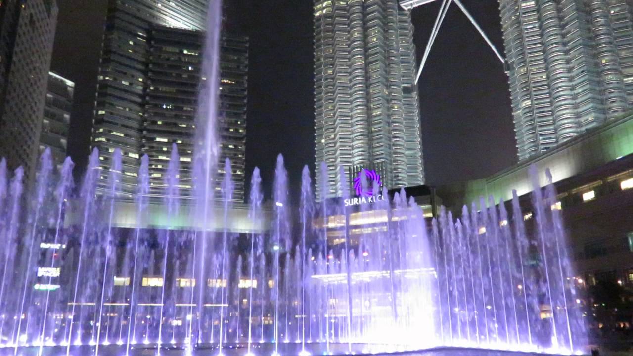 Petronas Twin Towers Fountain Show YouTube