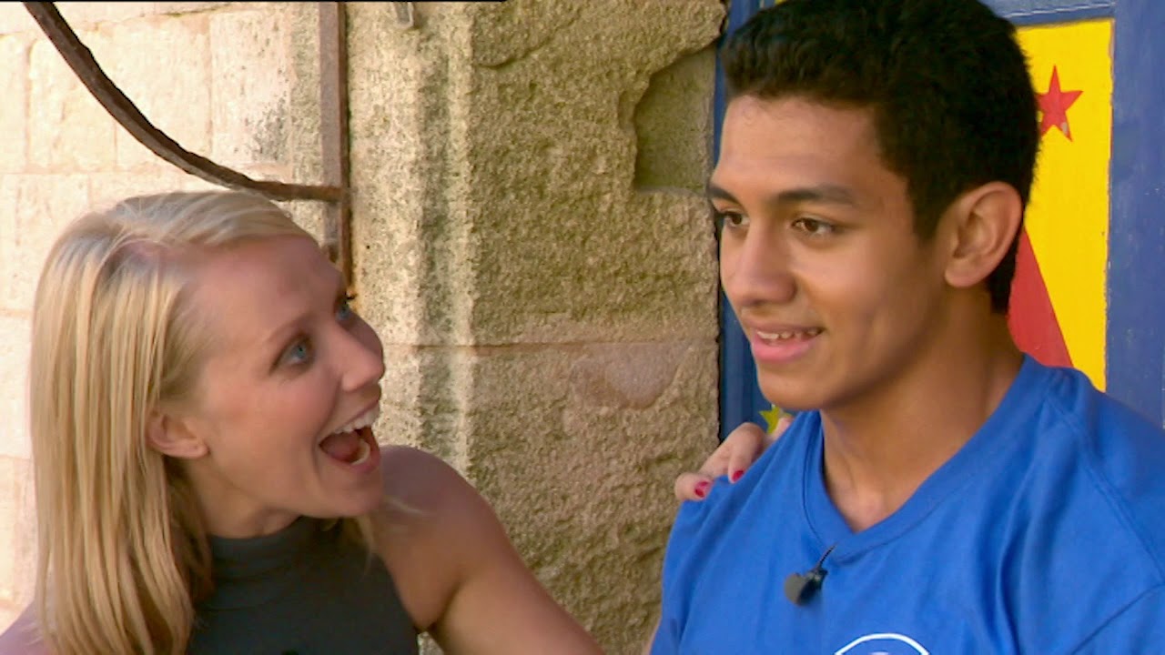 SCORPIONS VS. SHARKS! 🏰 🏴󠁬󠁣󠀱󠀱󠁿 Fort Boyard: Ultimate Challenge - Series 1, Episode 1 | ZeeKay