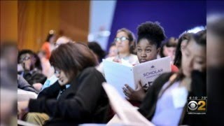 Chicago Scholars Help Students And Their Families Achieve The College Dream
