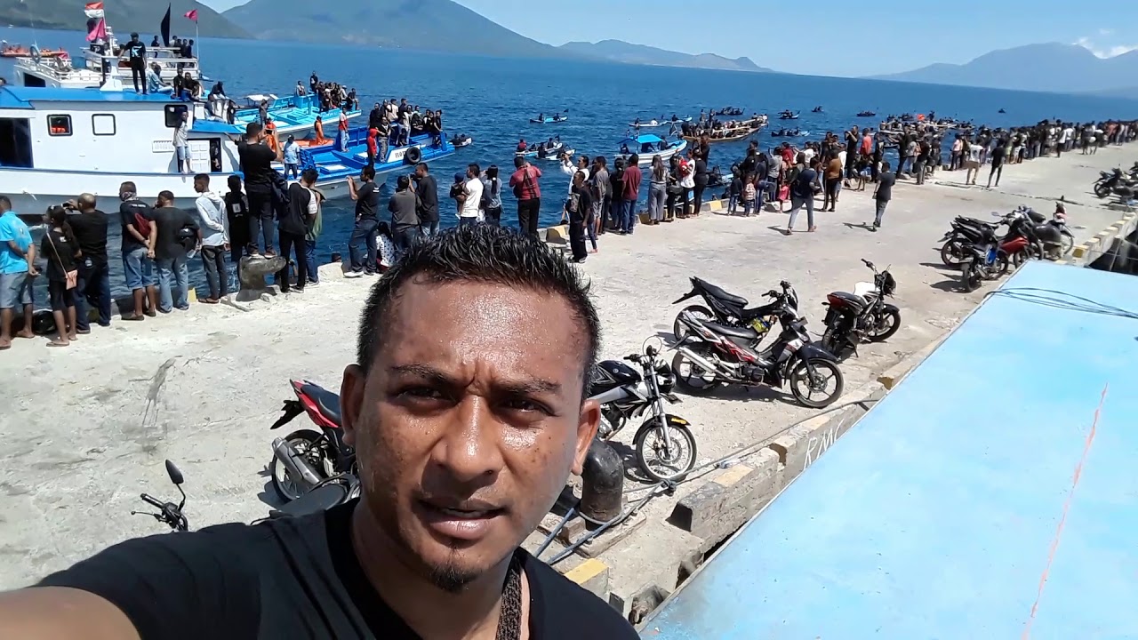 Prosesi Laut di Kota Larantuka 2019-Maksimus Masan Kian
