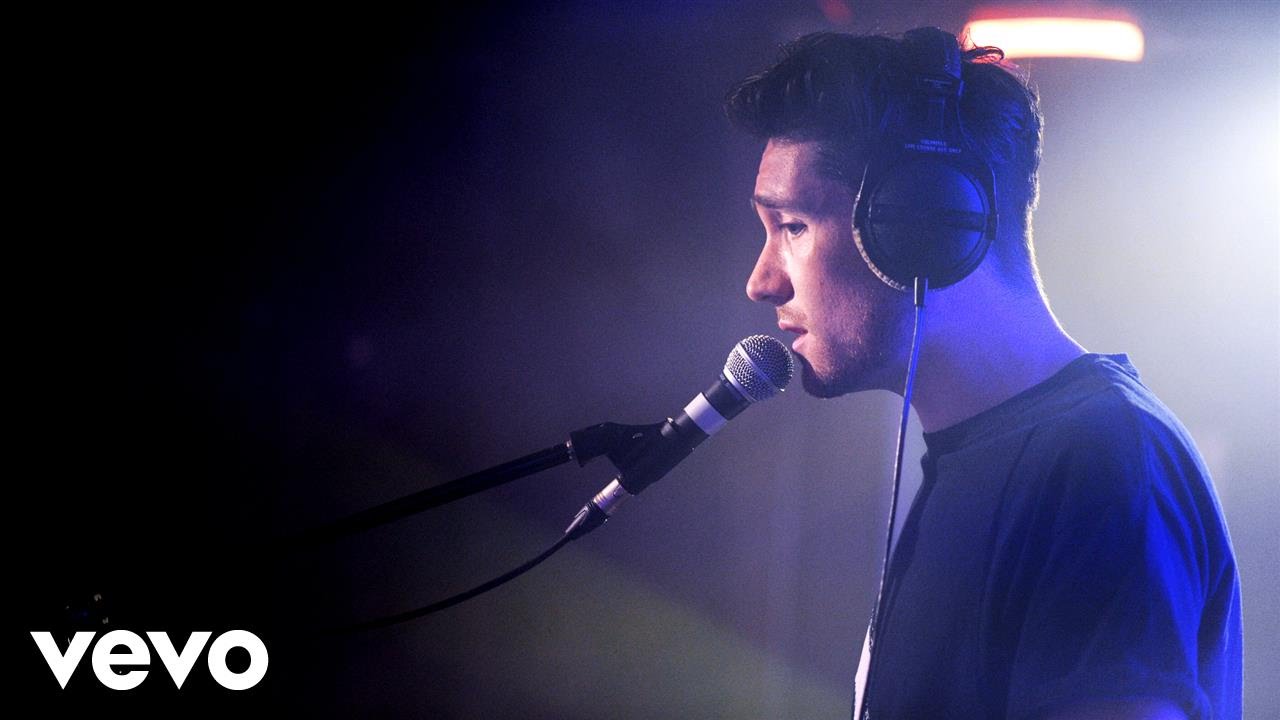 Bastille – Send Them Off! in the Live Lounge