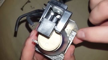 HOW TO REPLACE THE BARE BULB IN BENQ W1070 PROJECTOR