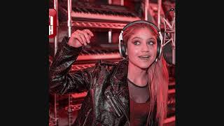 Download Lagu Julia Michaels And Karol Sevilla - In This Place El Lugar (Studio Version) With Lyrics MP3