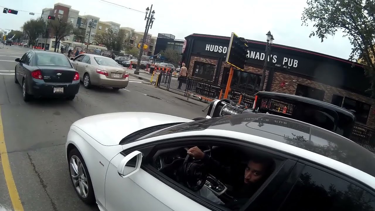 MEET THE MOST STUPIDEST PEOPLE OF THE DAY 