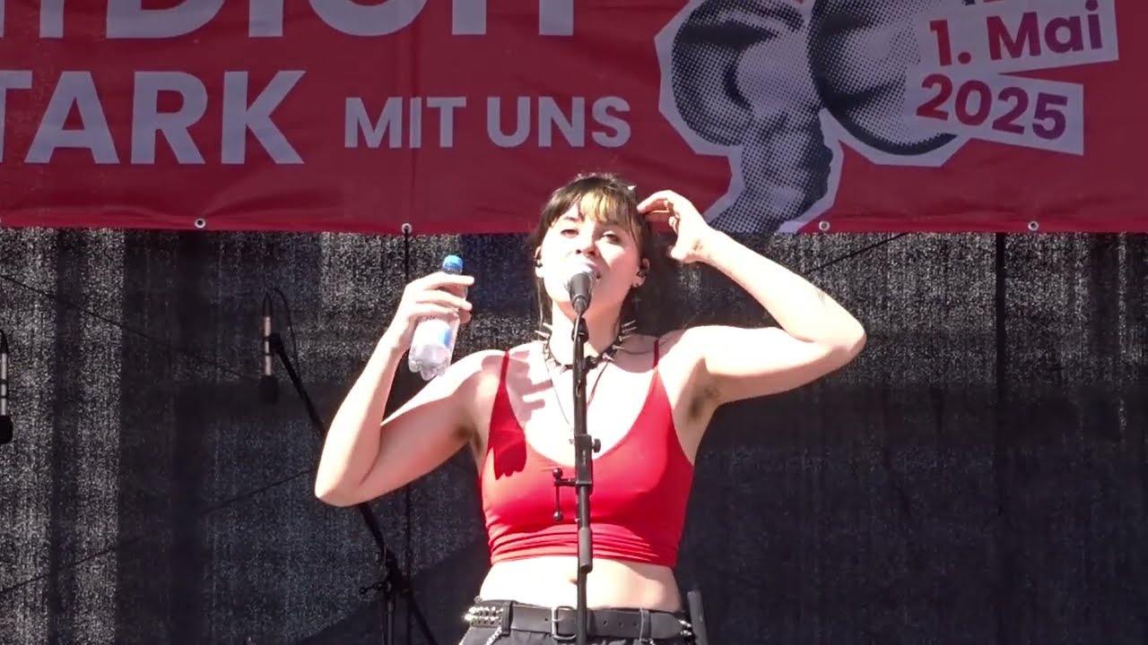 THE RED FLAGS - Hysterical Woman - Live @Cologne - DGB - Kundgebung zum 1. Mai 2025 - Köln Heumarkt