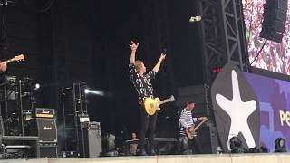 Download Lagu 170813 5 Seconds of Summer Live in Korea - Amnesia, Castaway MP3