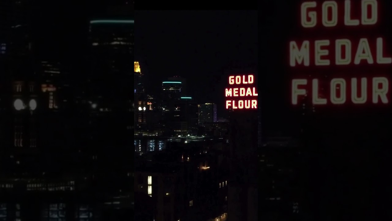 Lights in Motion  By Ludovico  