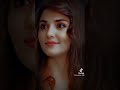 احلا غمازات عليها