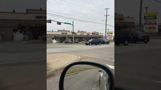 Van Throws Police for a Loop || ViralHog