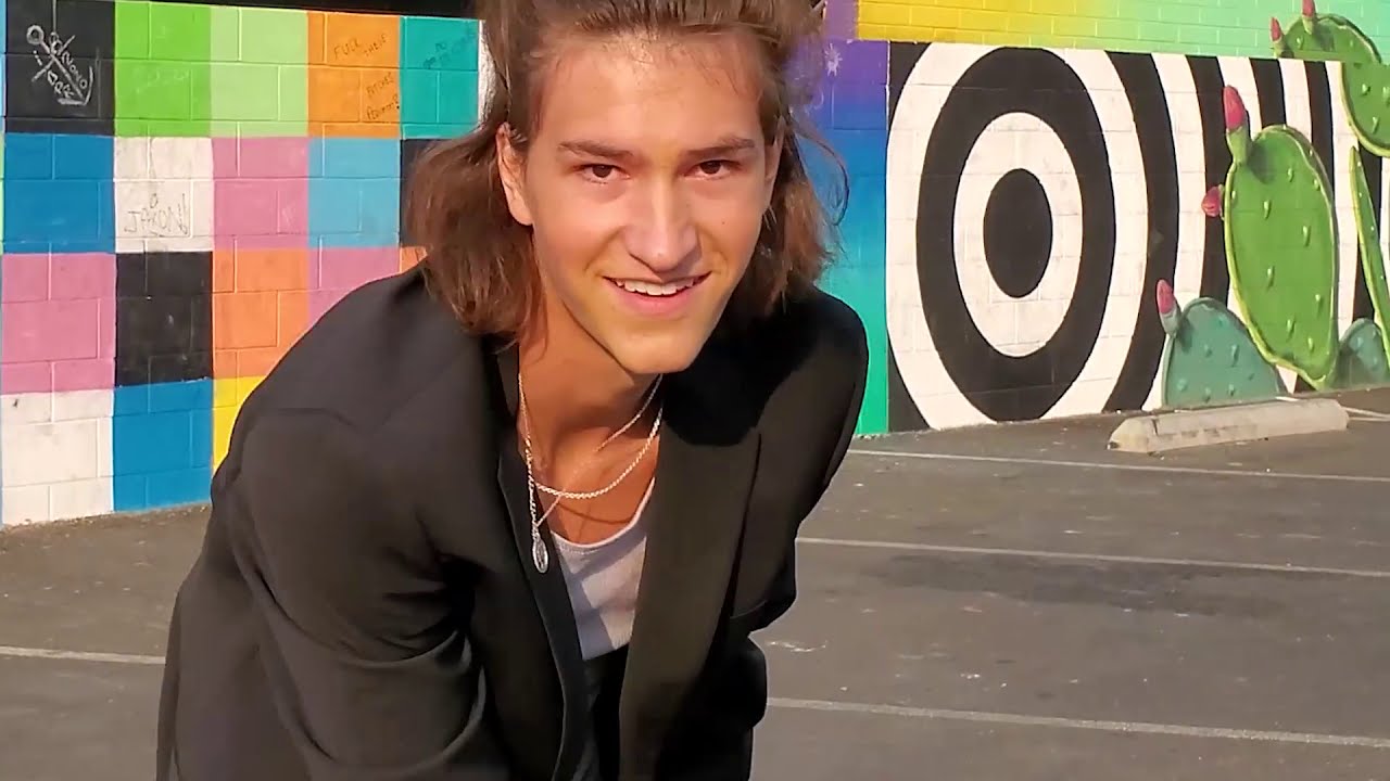 Pinky Promise (핑키 프로미스요) - Taylor McIntosh Original M/V