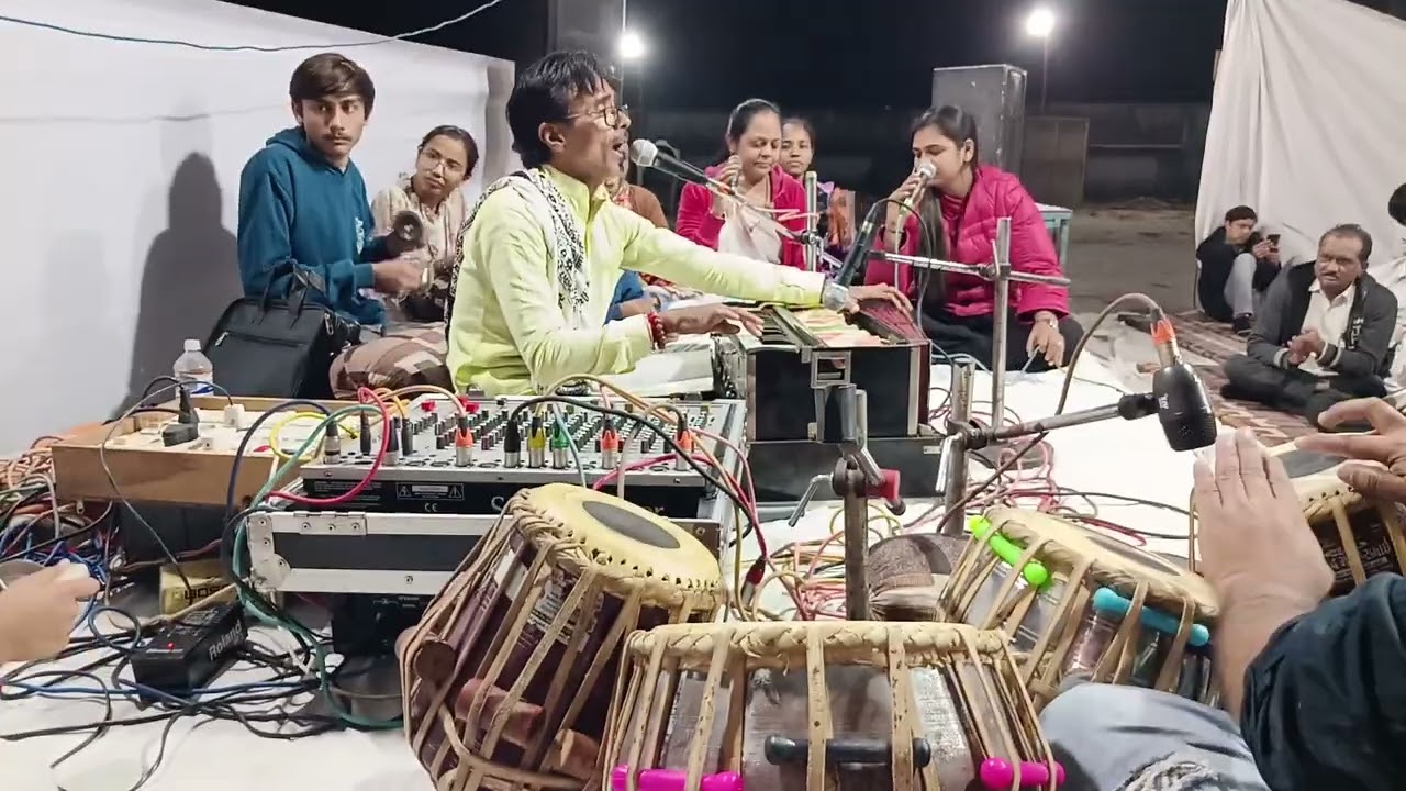 મારે કૃષ્ણ જોયા ના ઘણા કોડ..હરેશબાપુ