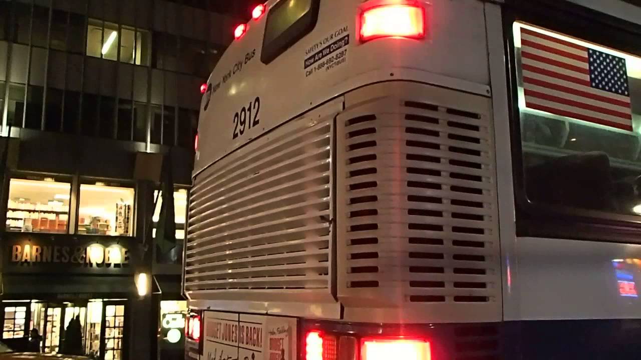 MTA New York City Bus MCI D4500 2912 on the x17 - YouTube