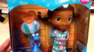 DOC MCSTUFFINS "Dentist Doc and Stuffy" Character Doll Toy Set / Toy Review