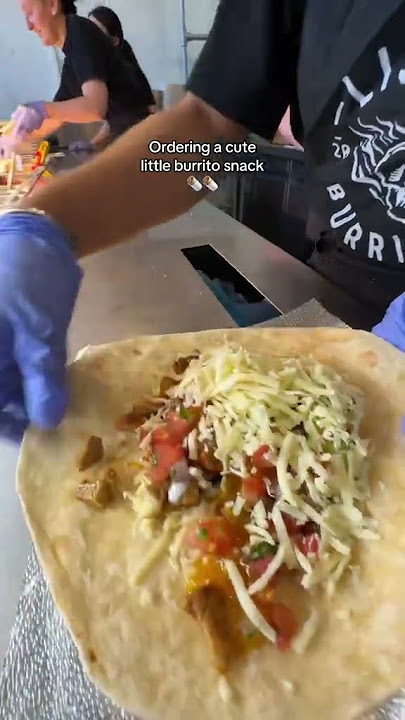 Small burrito we have different sizes burrito burritos #shortsfeed #foodie #trendingshorts #pizza