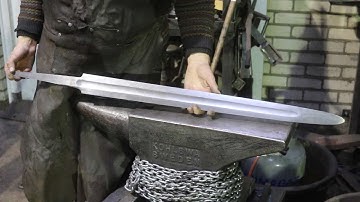 Forging a pattern welded viking sword, part 1, forging the blade.