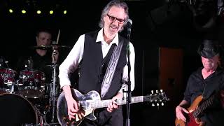 MYSTERY TRAIN feat. Jim McCarty - COMPLETE SHOW @ Token Lounge, December 2022