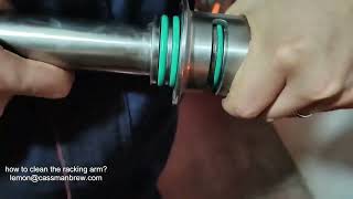 How to clean the fermenter's racking arm