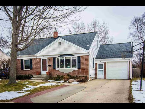 1011 Meacham, Green Bay, WI home video tour