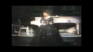 Watch Helen Reddy Think Ill Write A Song video
