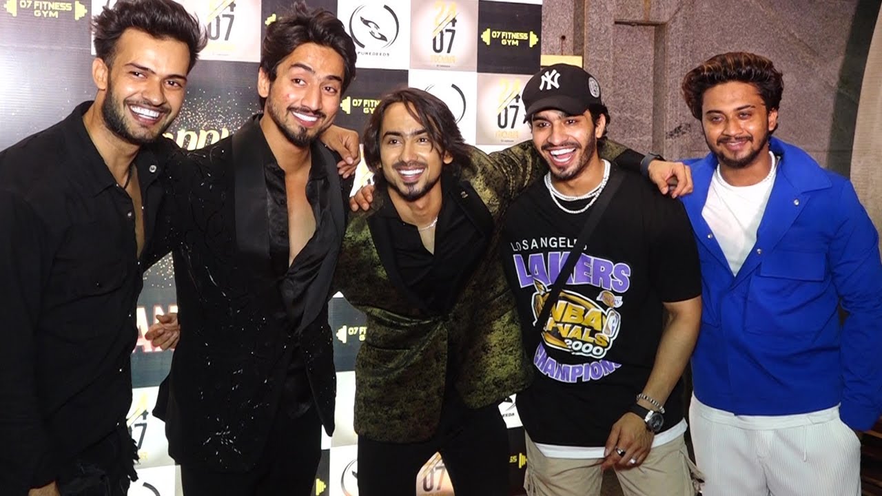 Team 07 | Mr Faisu,Hasnain Khan,Faiz Baloch,Shadan Farooqui At Adnaan Shaikh Birthday Party