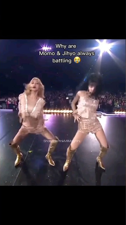 jihyo and momo always battling in dance😭 #twice #jihyo #momo #once