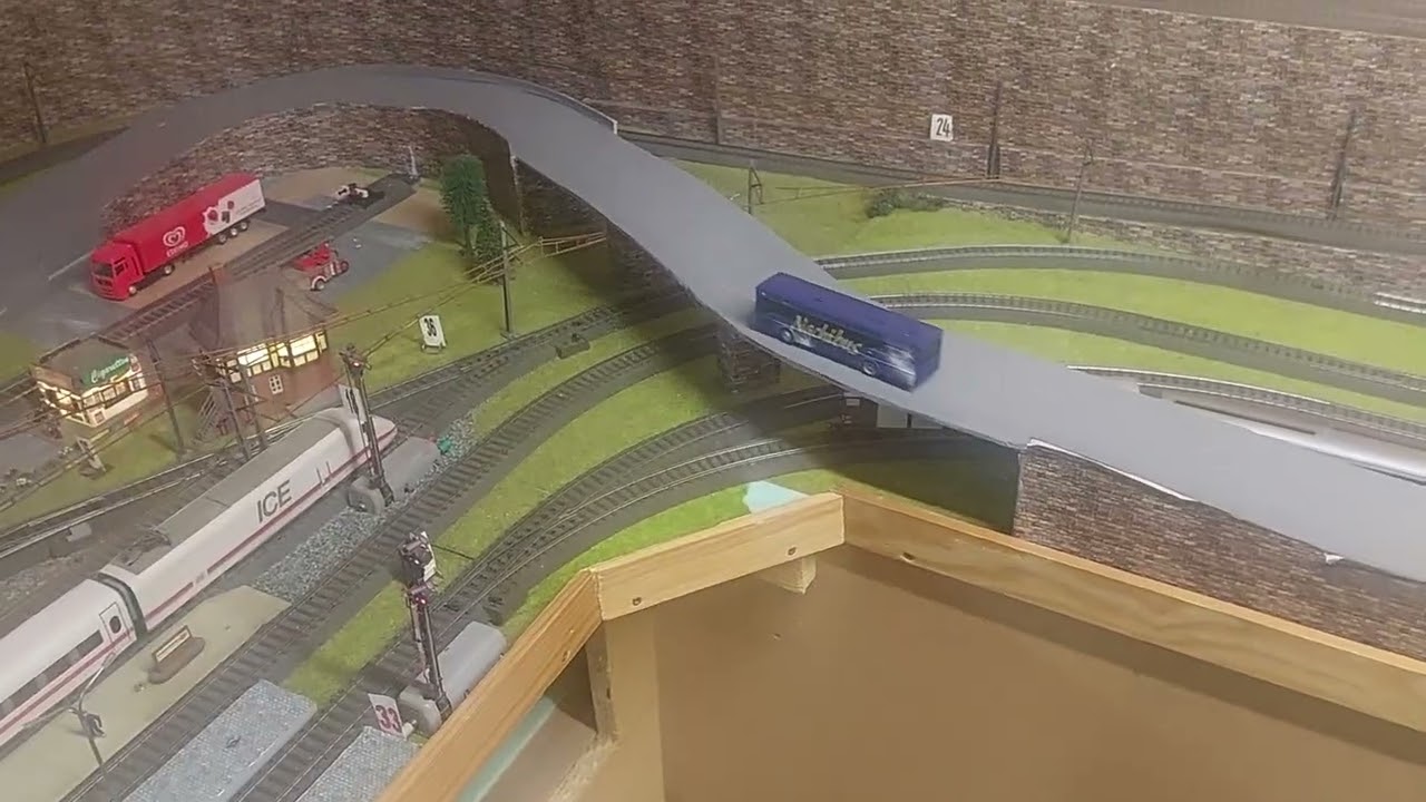 Probefahrt nach Bau von Straßen 