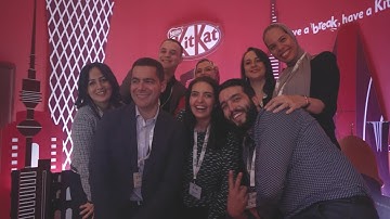 180 degrees bullet photo booth KitKat | iboothme.com