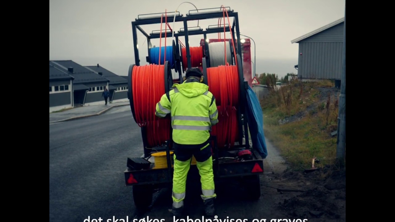 HomeNet trenching av fibernett i Hammerfest