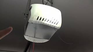 How to replace Garage Door Sensors (Blinking light) by Yo! Dan 102 views 2 years ago 3 minutes, 41 seconds