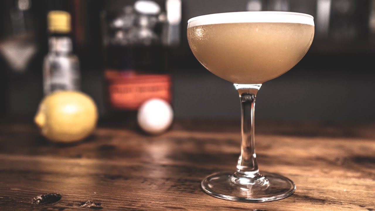 The Best Whiskey Sour uses Egg White YouTube