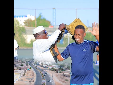 Taageryaasha Waxan U Sheegayaa In Lagu Ciyaari Doono Berbera Super Mondaygii Gud Xidigaha Cirka 