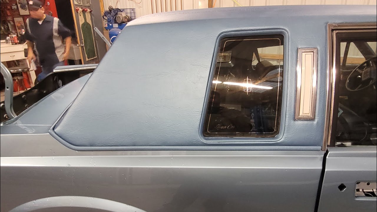 SEM VINYL DYE: 40yr old top refresher