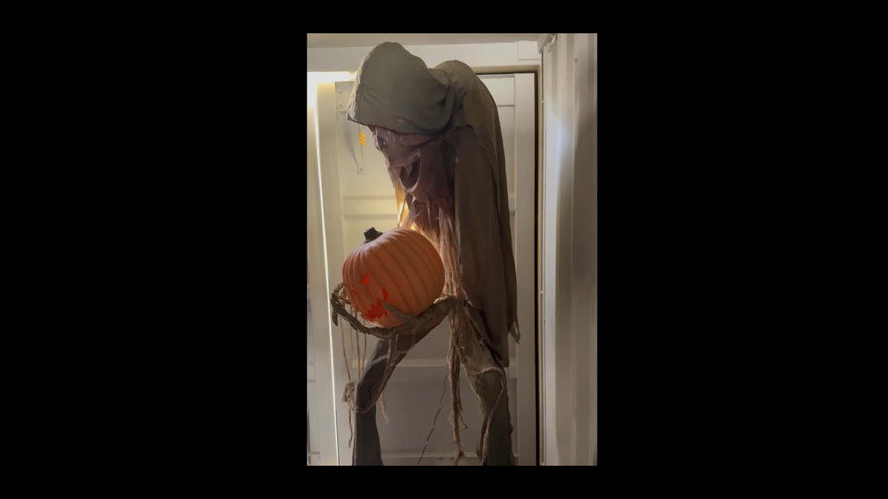 Animatronic Halloween Nightmare Harvester - Up For Auction