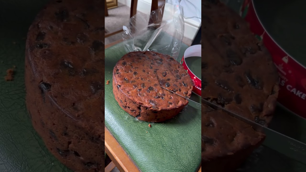 Christmas cake merry xmas to everyone 🎄🌲🤶🎅🧑‍🎄