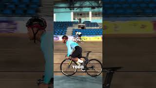 Ninguém esperava que esse ciclista fizesse isso! 😱 #entretenimento #ciclismo #bicicleta