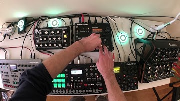 #3 Live Performance Digitakt | Elektron Analog Four MKII | Rytm | Heat | Moog Mother 32 | Minitaur