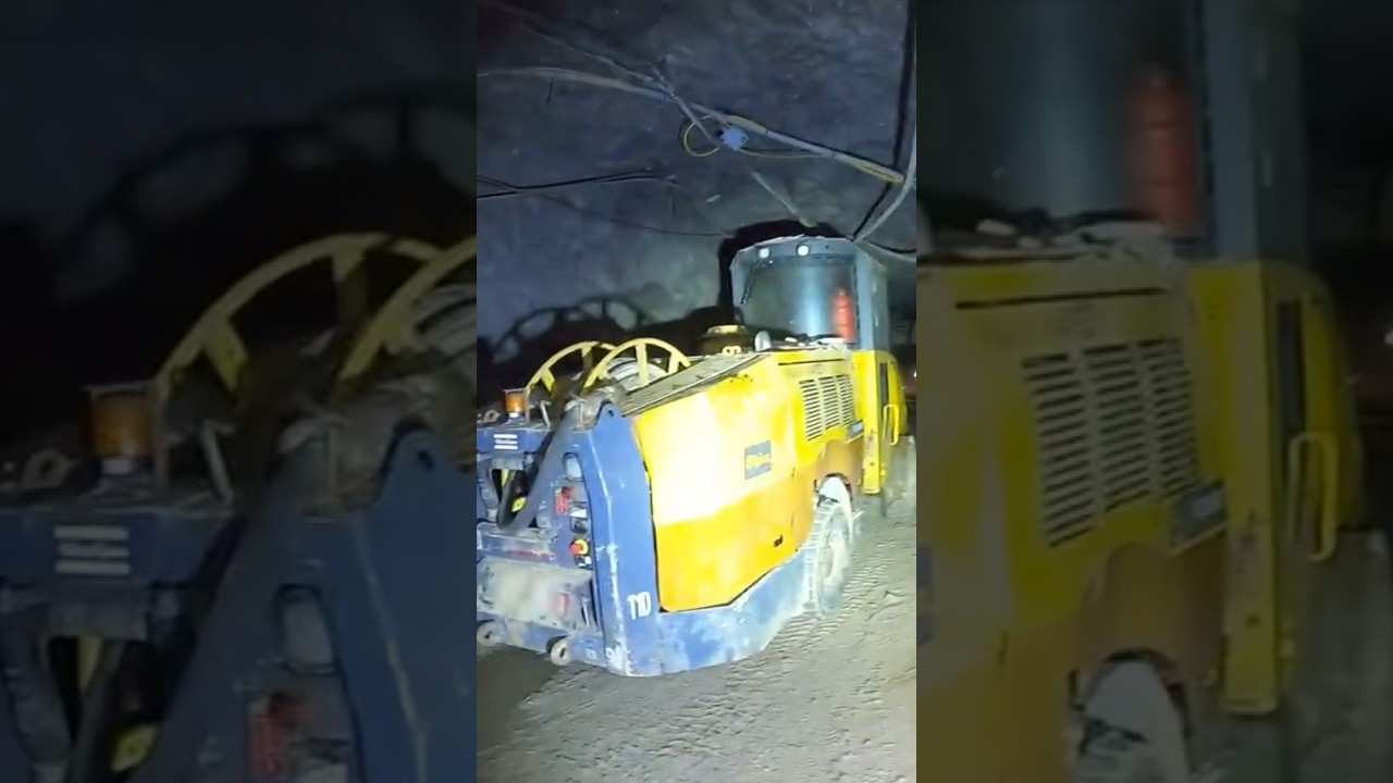 DRILL RIG MACHINE in MINE 