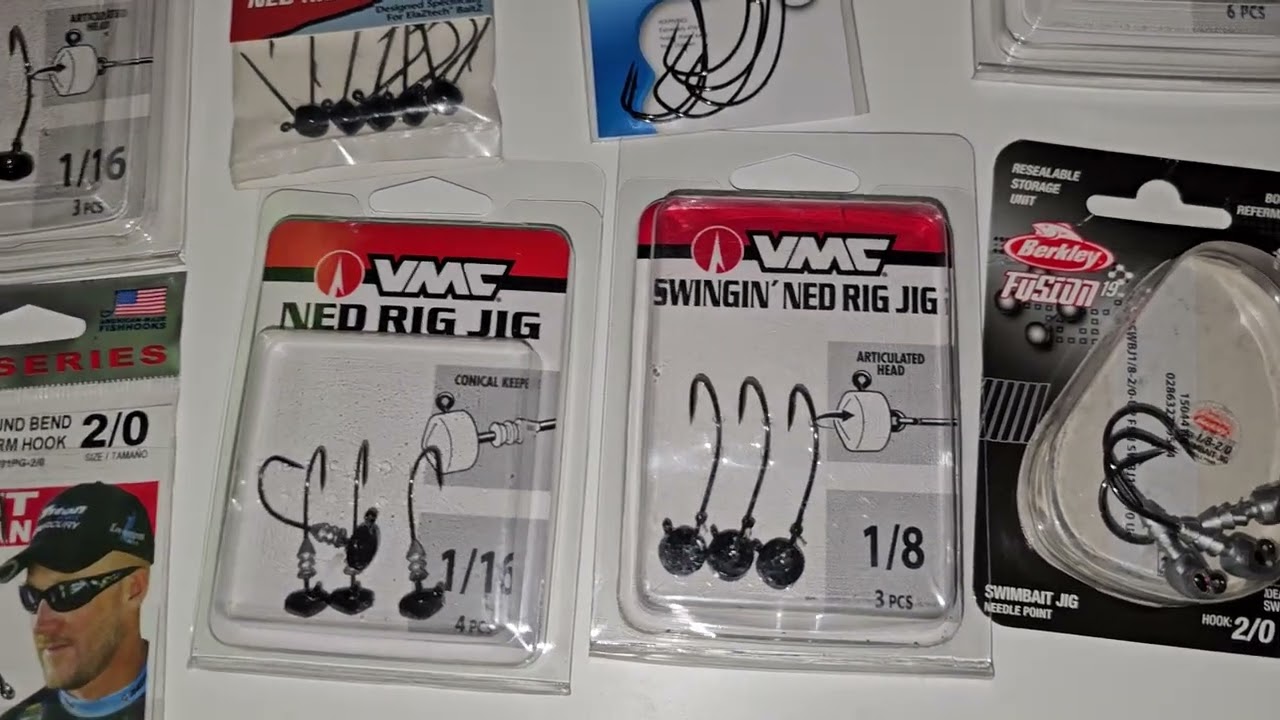 Bass Fishing Jigs And Hooks #fishinglure #baitmaker #fishingbait #bassfishing #largemouthbass