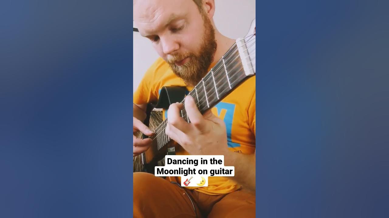 Dancing in the Moonlight 🌛 #guitar #music #guitarcover #musician #guitarsolo #fingerstyle
