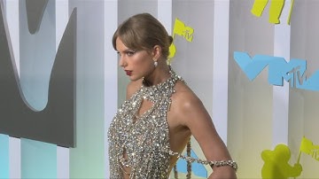 Stars hit the red carpet at the 2022 MTV Video Music Awards | AFP