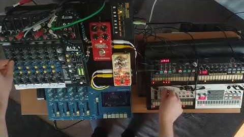 Eleven (Volca & Tapeloop Jam)