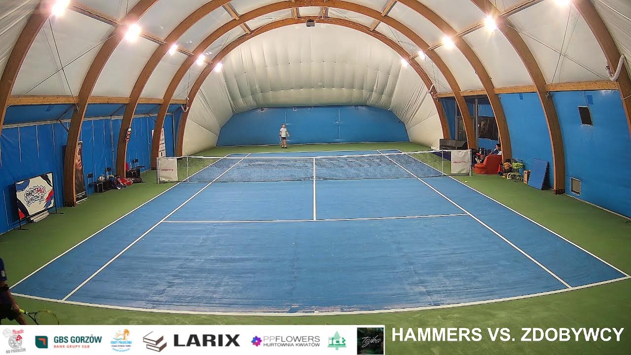 The Hammers vs. Zdobywcy T.O. oraz Dąb Dębno vs. Falcon Five - kort  drewniany