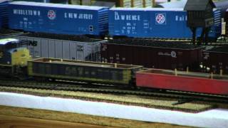 Custom weathered MTH SD70ace CSX #4833 and 4836