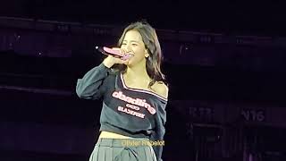 Blackpink @ Stade de France in Paris - Kick it | Fancam