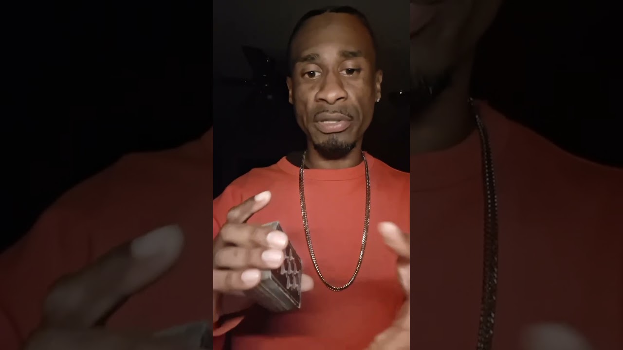 Дева ♍️ Обожаю читать. Ты ушла, а теперь они хотят с тобой серьезных отношений 🤔