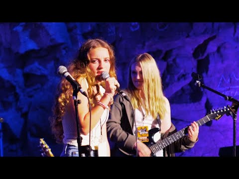 GRETA VAN FLEET - When The Curtain Falls - SCHOOL OF ROCK