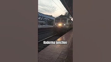 Koderma junction railway station #trending #shortvideo #train #railway #station #koderma