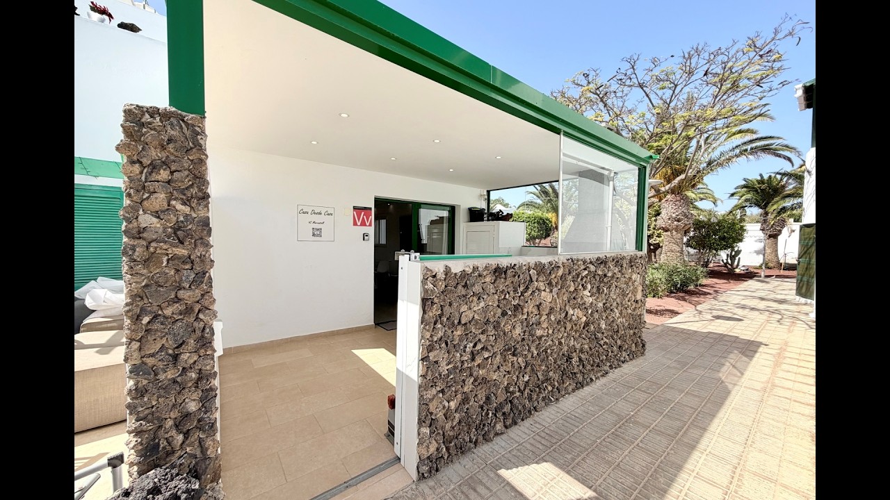 Beautifully renovated 2 bedroom apartment near Playa Dorada, Playa Blanca