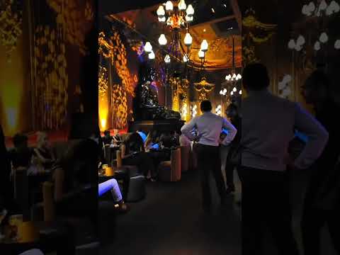 CASINO ROYAL